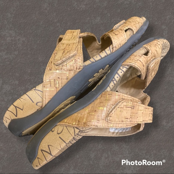 VIONIC Women’s orthotic slide Size 8 - Picture 2 of 10